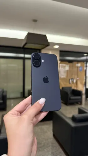 16 PRETO 128GB SEMINOVO ?