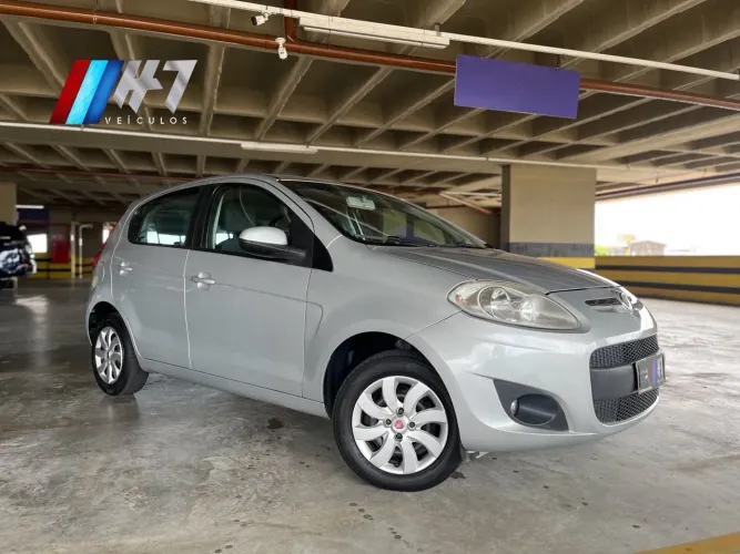 Fiat Palio Attractive 1.0 EVO Fire Flex 8V 5P 2013