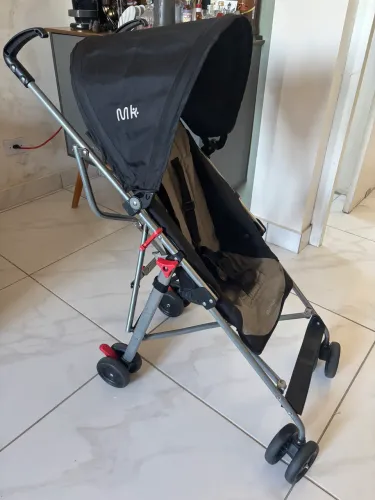 CARRINHO GUARDA CHUVA MULTKIDS