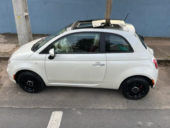Fiat 500 Cult 1.4 Flex 8V EVO Mec. 2012