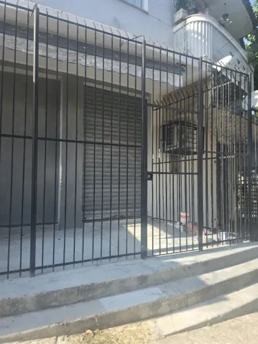 Porta de enrolar comercial