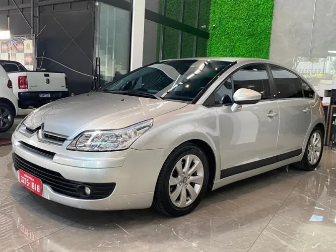 Citroen C4 GLX 2.0 Flex 16V 5P Aut. 2011