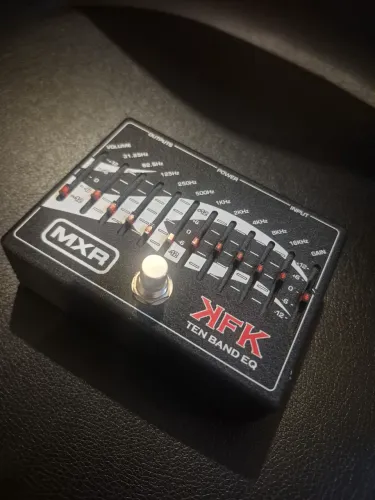Pedal MXR KFK-1 Ten Band EQ (10 Bandas)