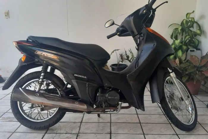 Honda BIZ 100 ES