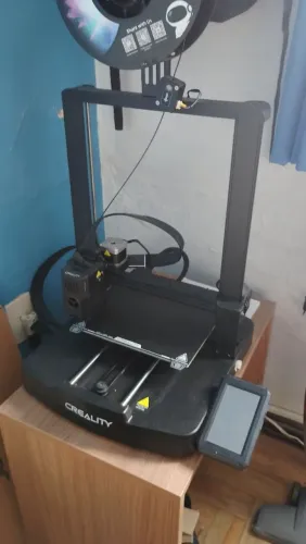 Impressora 3D ender 3 v3 ke- usado 15 horas somente 