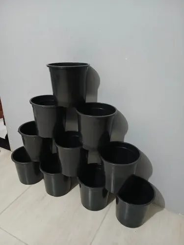 Jarros de plastico para Plantas na oferta