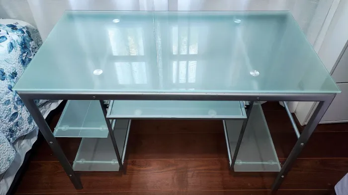 Mesa Escrivaninha de Vidro