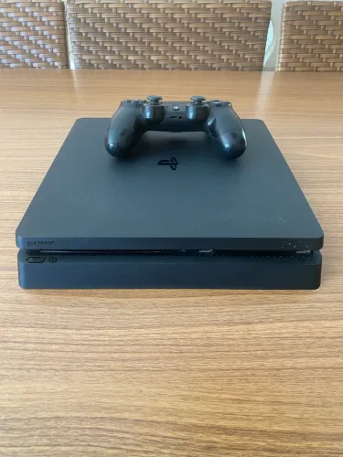 PS4 Slim 500gb - 1 Controle