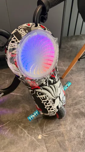 Triciclo elétrico Led drift infantil 1800W Novo