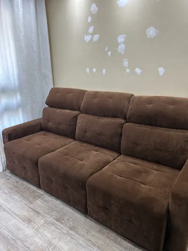 Sofá Retrátil e Reclinável Marrom - Grande, Muito Confortável