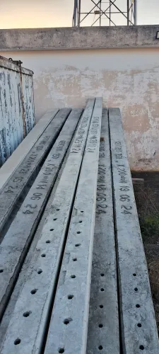 Lote 32 postes 200Dan