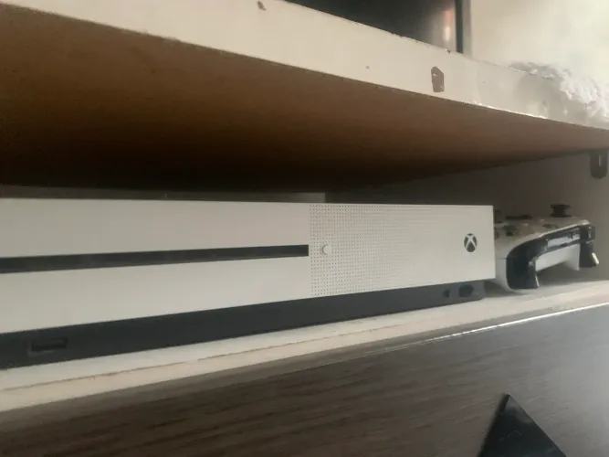 Xbox One S troco em Ps4 slim ou fat