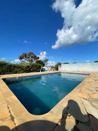 Chácara Condomínio Nova Floresta - 5.000m2 com Piscina Aquecida e Campo