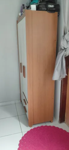 Guarda roupa usado