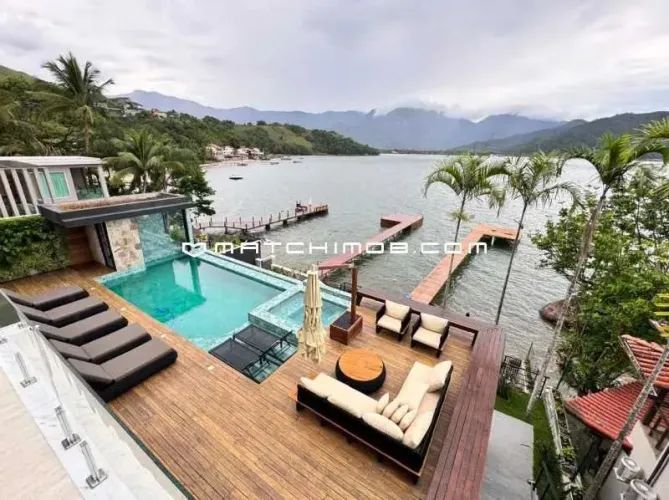 Casa Triplex com vista mar à venda no Itaoca - Mangaratiba