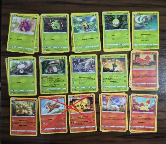 ESCOLHA SUAS CARTAS: Pokemon TCG Pacote c/ 50 da edição Tempestade Prateada