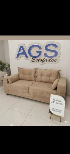 Sofá Suíça 2.10 metros. Ags estofados *60