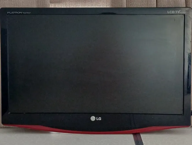 TV Monitor LG Funcionando