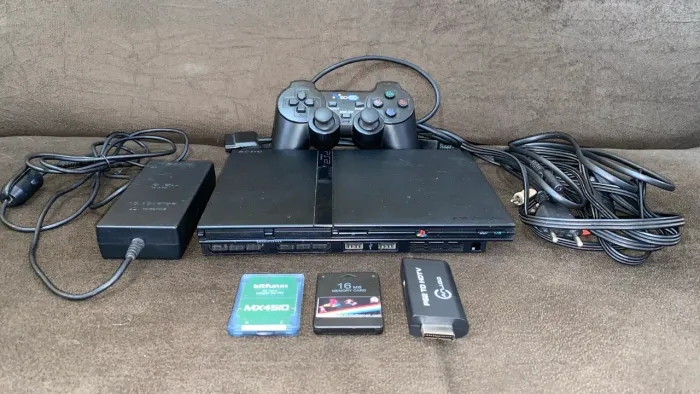 PS2 SLIM TODO ORIGINAL - NUNCA ABERTO