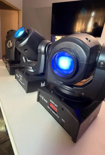 4 Moving Head Spot Beam Light 60w Rgb Strobo Iluminação Profissional
