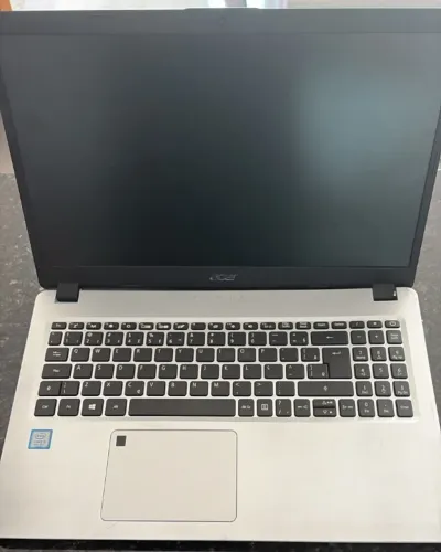 Notebook para retirar peças
