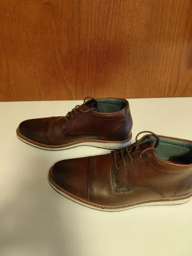 Bota (estilo sapato) couro marrom