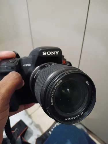 Câmera SONY A200