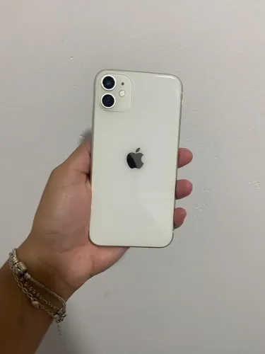 iPhone 11 64GB