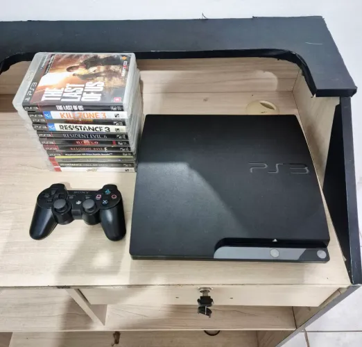 PlayStation 3 slim + controle original + jogos originais 