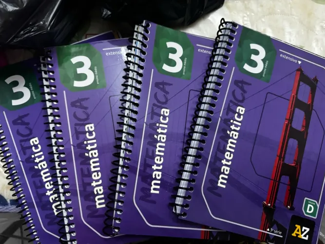 Material didático plataforma AZ 3 ano Ensino Médio