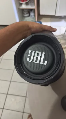 JBL bombox 2