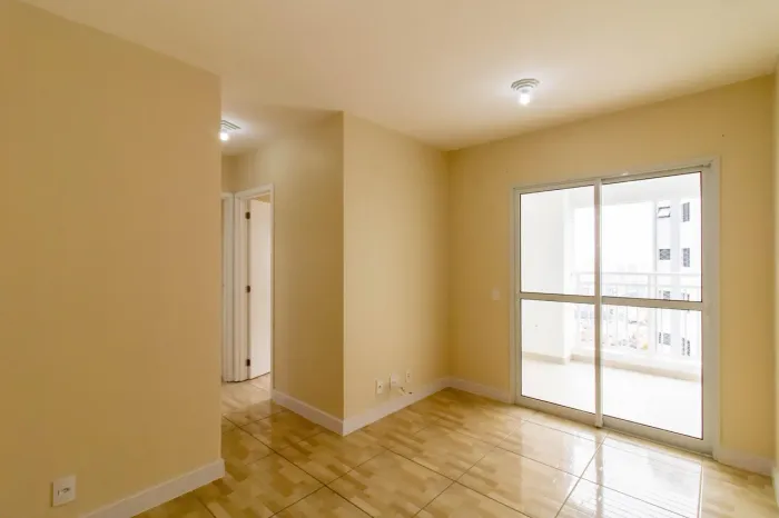 Apartamento com 2 Quarto(s) e 2 banheiro(s) para Alugar, 56 m² por R$ 2235 / Mês