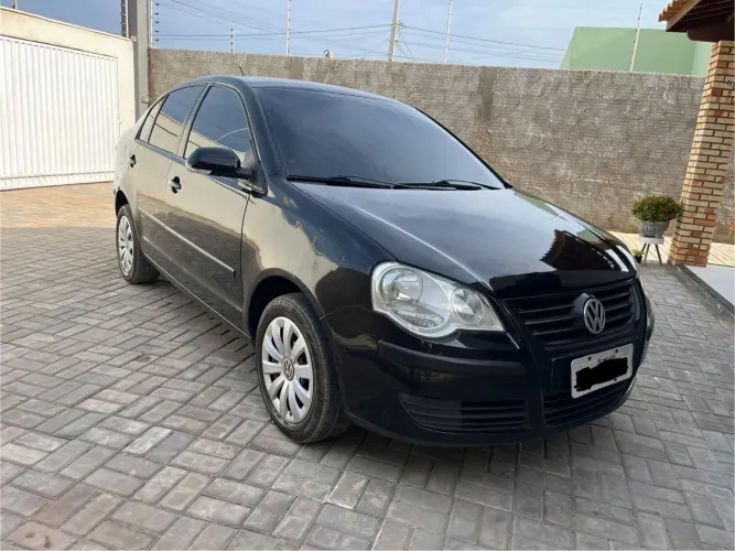Volkswagen Polo Sedan 1.6 MI Total Flex 8V 4P 2010
