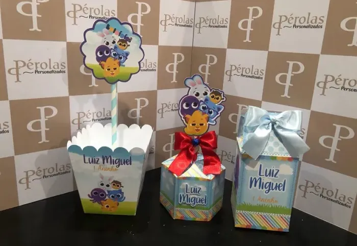 Personalizados de papel para festa