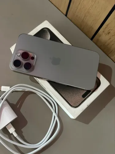 iphone 15 pro max cor natural 256gb