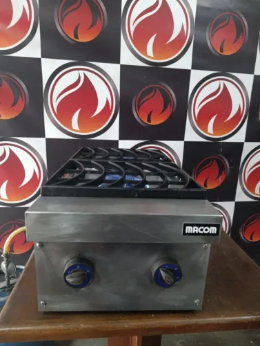 Fogão industrial 2 bocas a gás GLP marca MACOM funcionando perfeitamente
