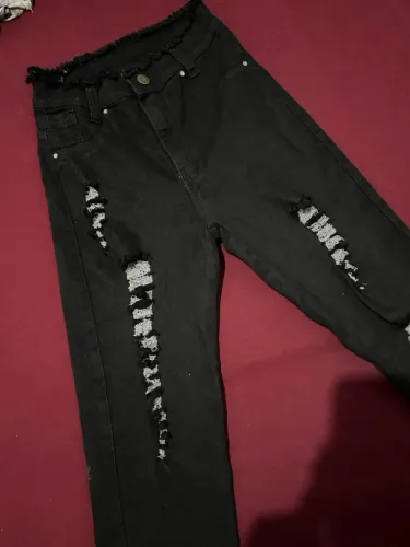 Calça jeans preta