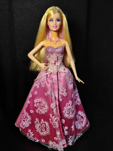 Boneca Barbie Princesa e a popstar 