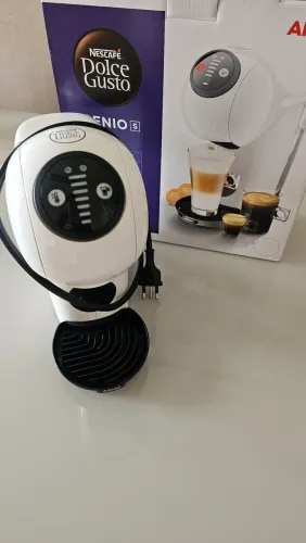 ? Cafeteira Nescafé Dolce Gusto Arno - Pouquíssimo Uso | Perfeita!