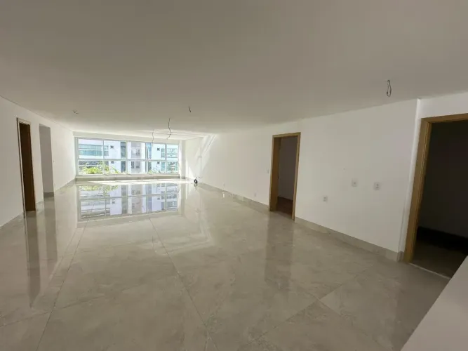 Apartamento 256 metros com 3 suítes em Setor Marista - Goiânia - GO