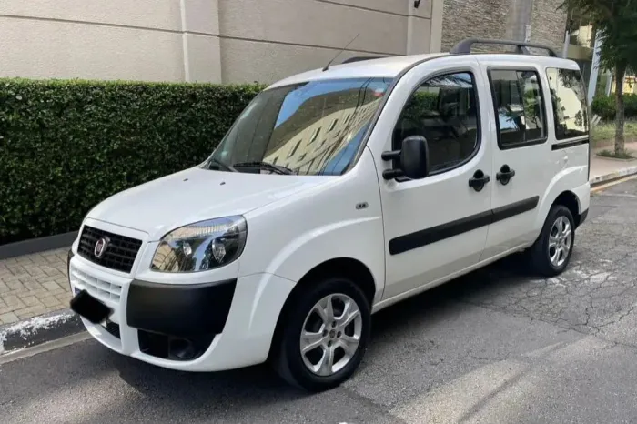 Fiat Doblo Essence 1.8 Flex 16V 5P 2020