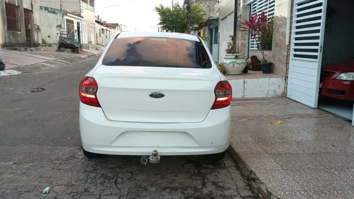 Ford KA+ Sedan 1.5 SEL 16V Flex 4P 2016
