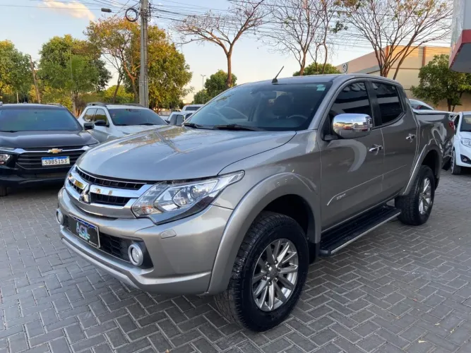 Mitsubishi L200 Triton Sport HPE 2.4 CD Diesel Aut. 2019