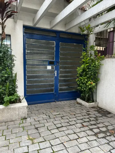 Locação de sala para uso comercial em casa térrea no Brooklin