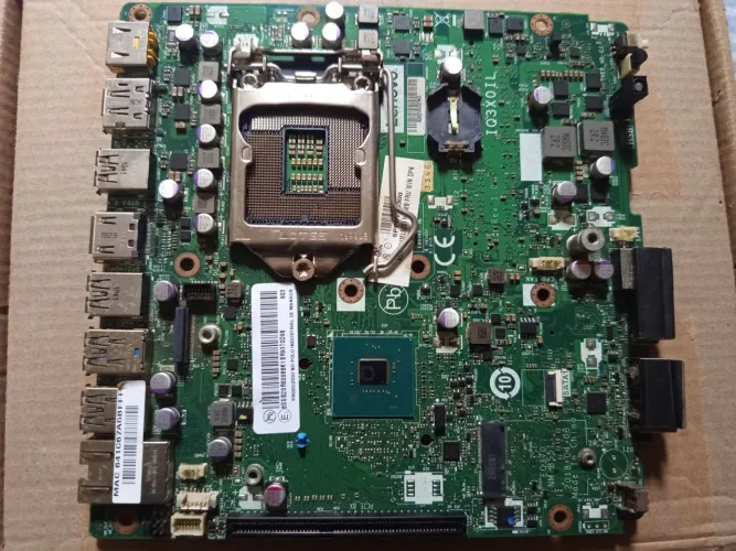 Placa Mãe ThinkCentre M720q - Defeito