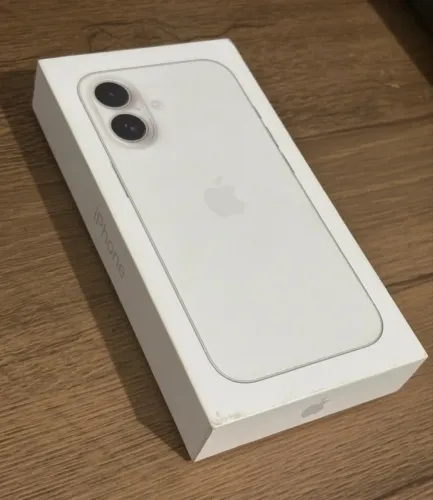 Lacrado - iphone 128 GB