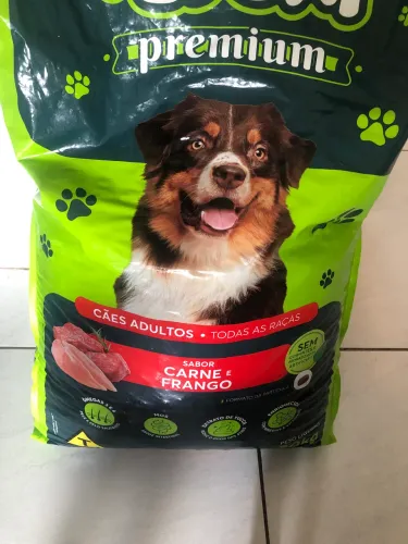 Ração pra cachorro 