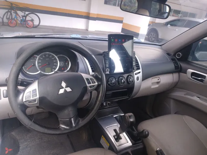 Mitsubishi Pajero Dakar 3.2 4X4 T.i. Dies. 5P Aut. 2011