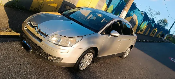 Citroen C4 Pallas GLX 2.0/ 2.0 Flex Aut. 2013