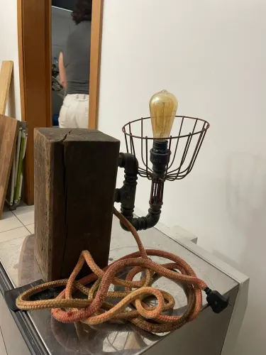Luminária vintage obra de arte